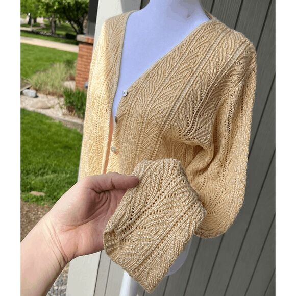 Vintage Sweaters - VTG Romantic Cottagecore Cardigan Butter Yellow Scalloped Knit S/M